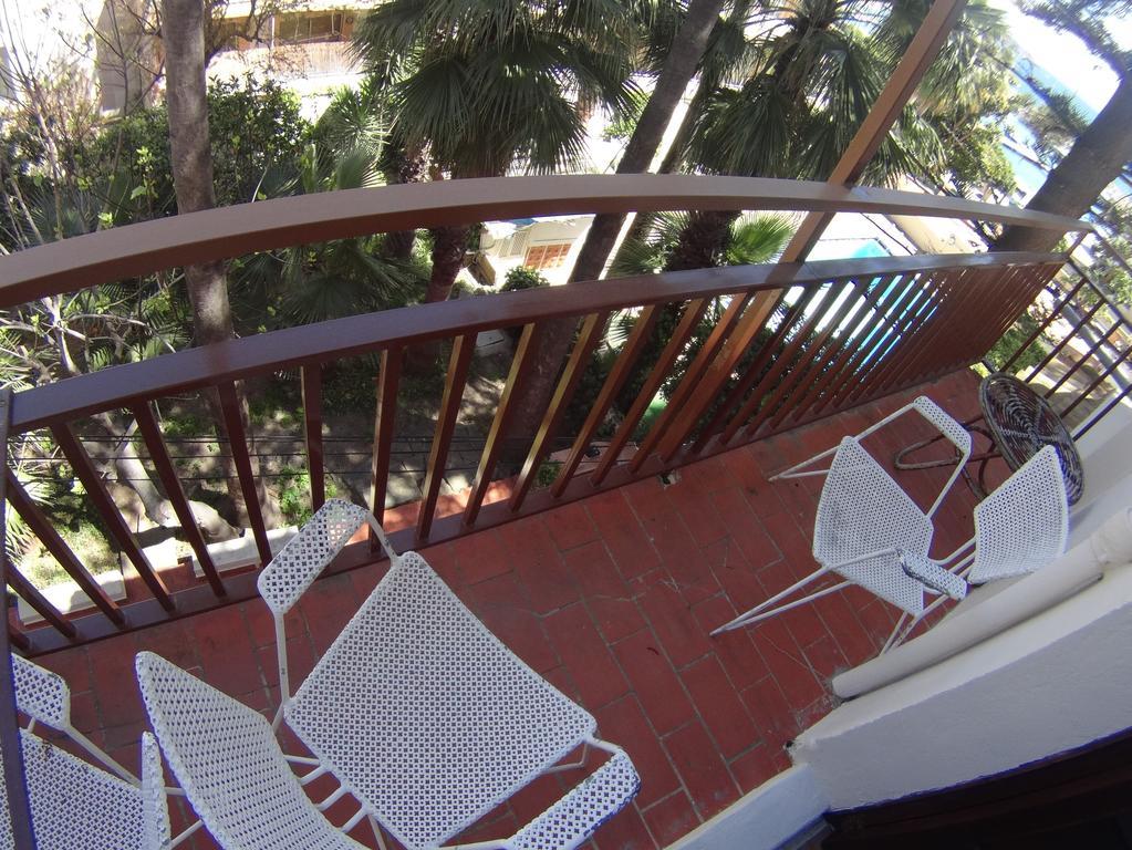 La Mimosa Guesthouse Πάλμα ντε Μαγιόρκα Δωμάτιο φωτογραφία