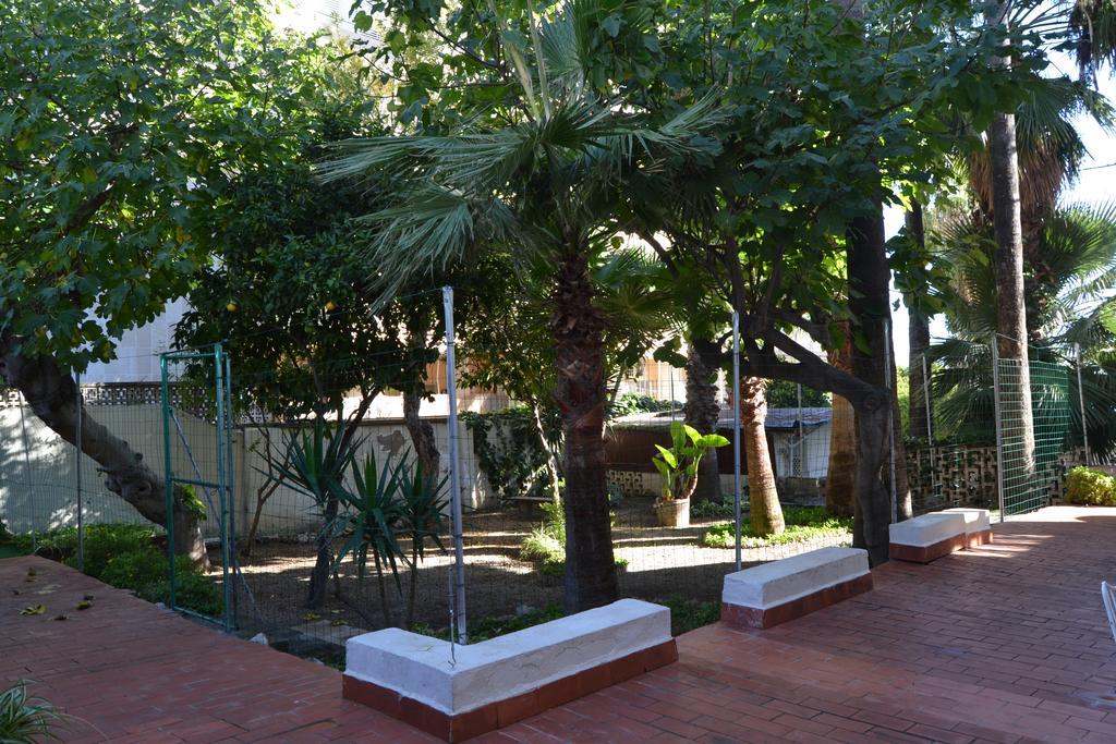 La Mimosa Guesthouse Πάλμα ντε Μαγιόρκα Εξωτερικό φωτογραφία